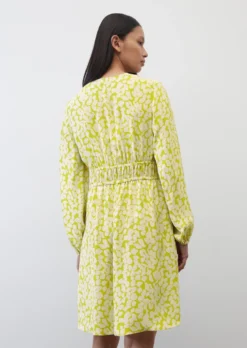 Marc O'Polo V-neck Mini Dress With An All-over Print Made From A Flowy Cupro/viscose Blend -Schlichte Eleganz 01d860fbc6f4380ef6a7877a712aaecf scaled