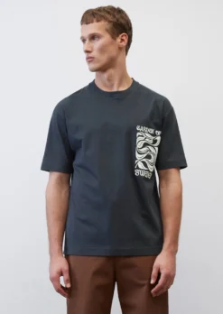 Marc O'Polo Heavy Jersey T-shirt In A Relaxed Fit Made From Pure Organic Cotton -Schlichte Eleganz 027a7f6207708be95b9c76e628651909 scaled