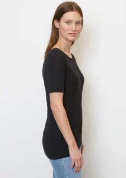 Marc O'Polo Slub Jersey T-shirt, Loose Fit With A Bateau Neckline -Schlichte Eleganz 02c76afaddf40f623253a7efda9f0872 scaled