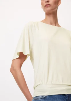 Marc O'Polo T-shirt With A Trimmed Hem With TENCEL™ Modal -Schlichte Eleganz 0872ed47c1e16d32f11ffb191dcfa88a scaled