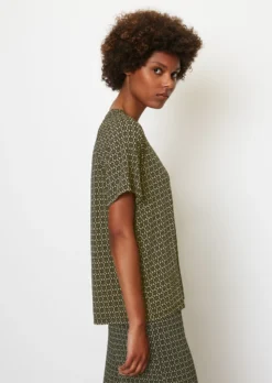 Marc O'Polo Jersey Blouse Top With An All-over Print -Schlichte Eleganz 0b2f6c7f4608c46eabe2984232647700 scaled