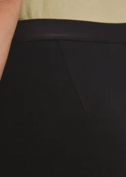 Marc O'Polo Wide Jersey Trousers Made Of Fine Rib Jersey -Schlichte Eleganz 0cb0c33038ad082216ed5bba8251f265 scaled