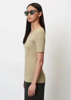 Marc O'Polo Basic T-shirt In A Regular Fit Made Of Pure Organic Cotton -Schlichte Eleganz 1004ca99bb3b662819da32111bdd90b6 scaled
