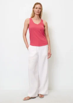 Marc O'Polo V-neck Top In A Regular Fit In Organic Cotton Slub Jersey