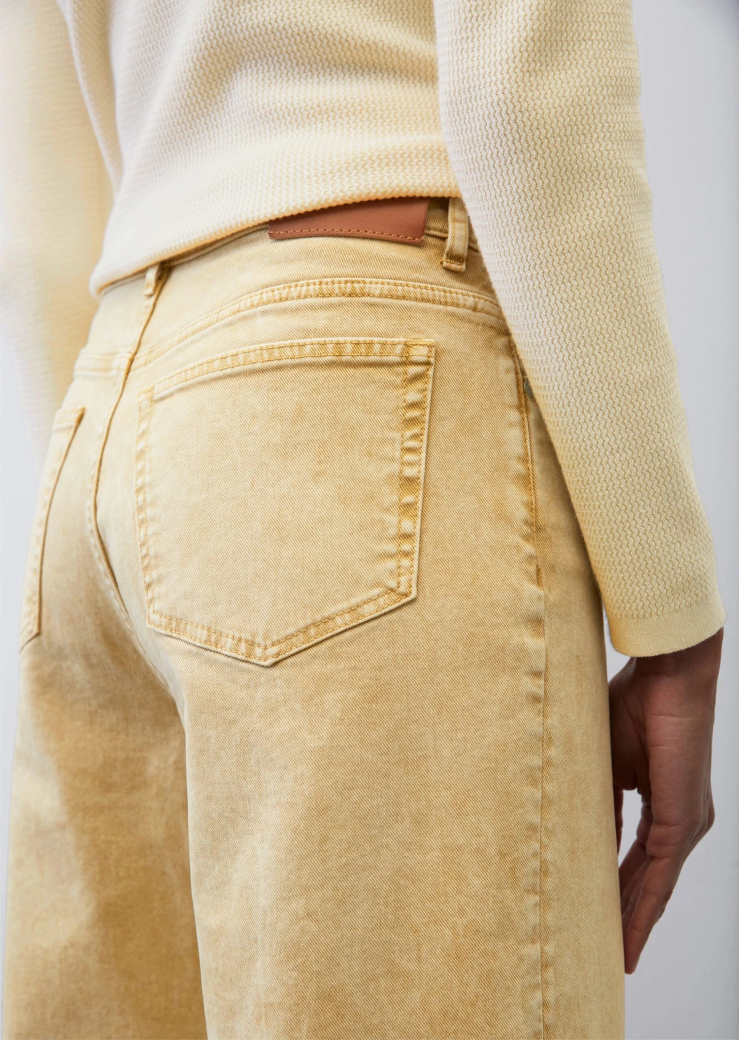 Marc O'Polo NELIS Cropped Jeans Made Of A Stretchy Organic Cotton Blend 5 Marc O'Polo NELIS Cropped Jeans Made Of A Stretchy Organic Cotton Blend – Bild 5