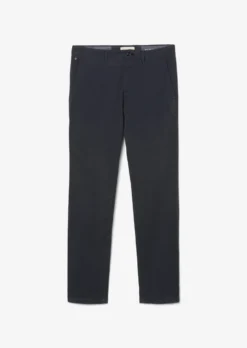 Marc O'Polo Chinos MALMÖ Slim Model Made Of Organic Cotton Twill 14 Marc O'Polo Chinos MALMÖ Slim Model Made Of Organic Cotton Twill -Schlichte Eleganz 1322138b1f031e488e5b8668894ea871 scaled