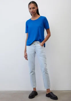 Marc O'Polo Round Neck T-shirt, Regular Fit From LENZING™ ECOVERO™ -Schlichte Eleganz 167c81f250b0c2480b54a78655ee886e scaled