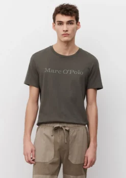 Marc O'Polo Logo T-shirt In A Regular Fit Made Of Pure Organic Cotton -Schlichte Eleganz 179bb415f16a3c95a21ae218a26b6bb5 scaled