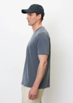 Marc O'Polo V-neck T-shirt In A Regular Fit Made From Pure Organic Cotton -Schlichte Eleganz 182af6eac3ce6e0e78c170f51a7f259f scaled