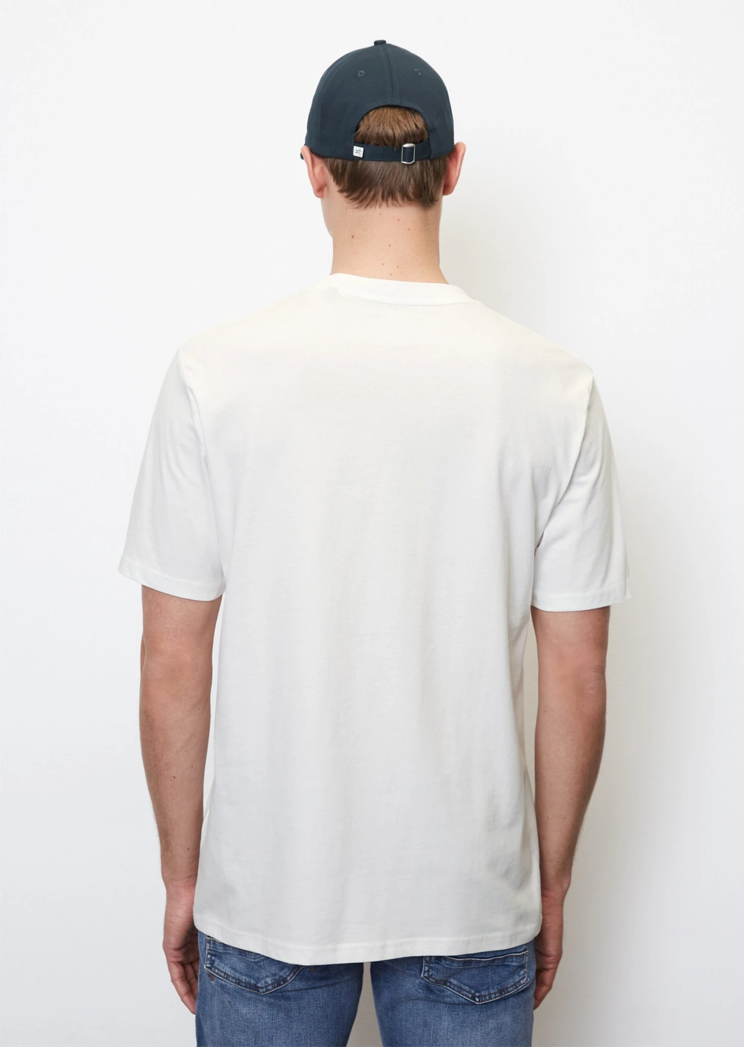 Marc O'Polo Basic V-neck T-shirt, Regular Fit Made From Pure Organic Cotton 3 Marc O'Polo Basic V-neck T-shirt, Regular Fit Made From Pure Organic Cotton – Bild 3