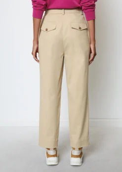 Marc O'Polo MO'P X CHEVIGNON High Waist Balloon Pants Loose Made From Stretchy Twill Fabric -Schlichte Eleganz 19cb966da6edf8a3b91f30fc552405ac scaled