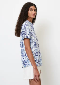 Marc O'Polo Short-sleeved Jersey Blouse Top In Printed Organic Cotton -Schlichte Eleganz 1ec84cb0512c7d0e7321f0324c6a07f7 scaled