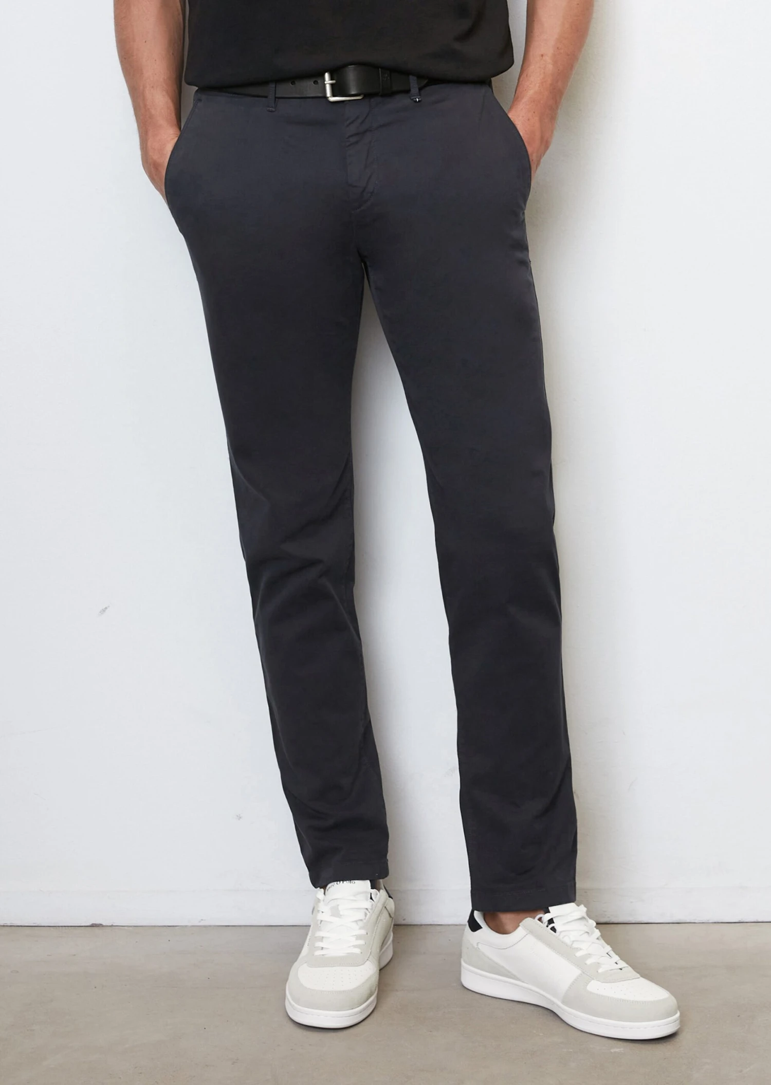 Marc O'Polo Chinos MALMÖ Slim Model Made Of Organic Cotton Twill 2 Marc O'Polo Chinos MALMÖ Slim Model Made Of Organic Cotton Twill – Bild 2