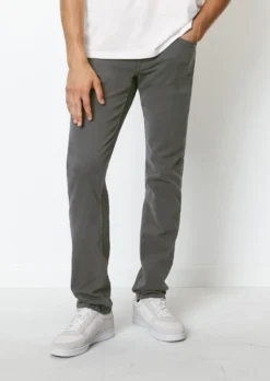Marc O'Polo SJÖBO Slim Fit Jeans Made Of A Stretchy Organic Cotton Blend -Schlichte Eleganz 1fbe52654fc0c66173062cdbdec530ac scaled