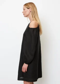 Marc O'Polo Dress With Cut-out Details Made Of Premium Ramie Fabric -Schlichte Eleganz 1fec3a51d75d166dff3ab53309515937 scaled