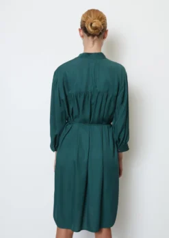 Marc O'Polo Shirt Blouse Dress With 3/4 Sleeves Relaxed Made From Viscose Twill -Schlichte Eleganz 26ff188b3ba8958dcc9fb733e0d280f0 scaled
