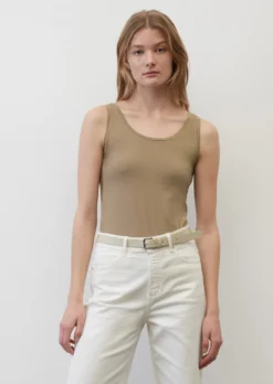 Marc O'Polo Sleeveless Top, Slim Fit Made Of Stretchy Organic Cotton Jersey -Schlichte Eleganz 27e6604a9ce0b66ec0fcfdab93f03fa7 scaled