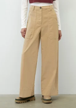 Marc O'Polo High-waisted Baggy Trousers Made Of Soft Twill Fabric -Schlichte Eleganz 282422ef60aeebbfe1101ce1495e7e67 scaled