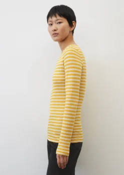 Marc O'Polo Striped Longsleeve Regular In Organic Cotton Slub Jersey -Schlichte Eleganz 2862685d4fab20de1c32301d63f40ca3 scaled