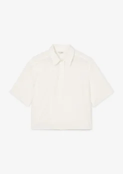 Marc O'Polo Loose Blouse In The Style Of A Polo Shirt Made From Lightweight Blended Viscose -Schlichte Eleganz 28f969e4f284e3b9760776c51f0949dd scaled