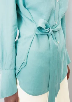 Marc O'Polo Oversized Linen Blouse With A Fixed Waist Belt 13 Marc O'Polo Oversized Linen Blouse With A Fixed Waist Belt -Schlichte Eleganz 291d29702e08d2fda507670dcdf5aa76 scaled