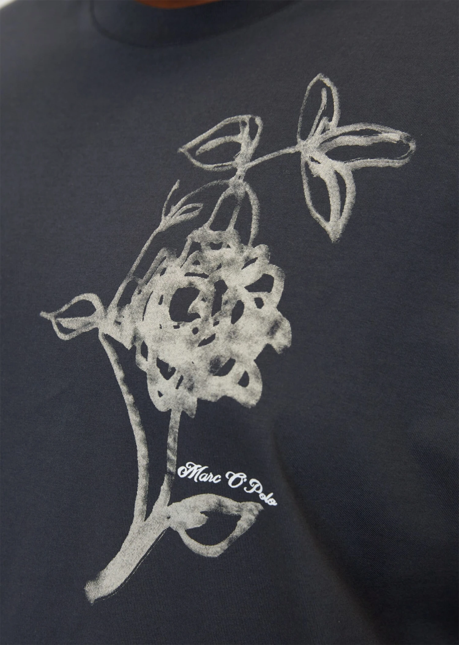 Marc O'Polo T-shirt Regular With Floral Chest Print 5 Marc O'Polo T-shirt Regular With Floral Chest Print – Bild 5