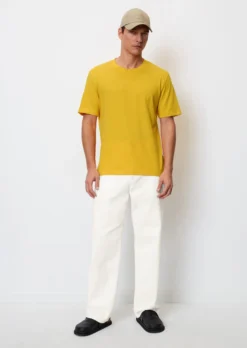 Marc O'Polo T-shirt Regular Made Of A Blend Of Organic Cotton And Linen 12 Marc O'Polo T-shirt Regular Made Of A Blend Of Organic Cotton And Linen -Schlichte Eleganz 3832d33a0da8db48143be66b46252458 scaled