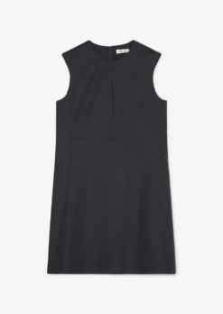 Marc O'Polo Short Shift Dress In An A-line Design In A Blend Of Organic Cotton And Stretch Viscose 15 Marc O'Polo Short Shift Dress In An A-line Design In A Blend Of Organic Cotton And Stretch Viscose -Schlichte Eleganz 38c07674b339b2be5cc5ce5b95f8f48a scaled