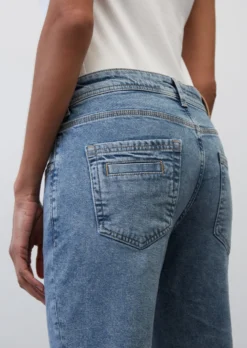 Marc O'Polo THEDA Boyfriend Cropped Jeans In An Organic Cotton Blend -Schlichte Eleganz 3b6ee76b78abc32143f5677d3be8f7c5 scaled