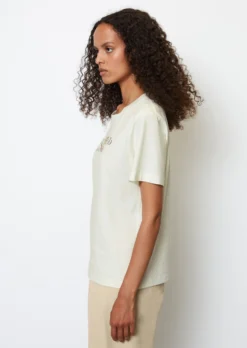 Marc O'Polo MO'P X CHEVIGNON T-Shirt Made Of Organic Cotton Single Jersey 14 Marc O'Polo MO'P X CHEVIGNON T-Shirt Made Of Organic Cotton Single Jersey -Schlichte Eleganz 3ba3250e5f02356f0f84899f5239c1d2 scaled