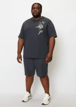 Marc O'Polo T-shirt Regular With Floral Chest Print 12 Marc O'Polo T-shirt Regular With Floral Chest Print -Schlichte Eleganz 3bc6465768355689c62580e70e1eae76 scaled