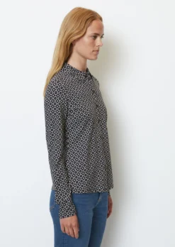 Marc O'Polo Patterned Jersey Blouse Regular From LENZING™ ECOVERO™ -Schlichte Eleganz 40a5c86783d95829453b5bdd741677ee scaled
