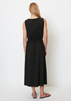 Marc O'Polo Sleeveless Jersey Maxi Dress With TENCEL™ Modal -Schlichte Eleganz 42c07d4091b8721258d08542fd5dea8c scaled