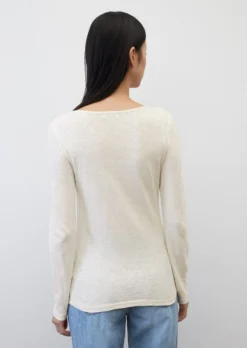 Marc O'Polo Long-sleeved Top With Round Neckline In Organic Cotton Slub Jersey -Schlichte Eleganz 42c0d2c95aa908526a4120eb1873f670 scaled