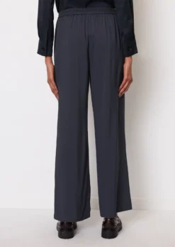 Marc O'Polo Wide Leg Trousers With Semi-elastic Waistband In Pure Viscose -Schlichte Eleganz 42ee32c560c05a9adfe743ee7f73a191 scaled