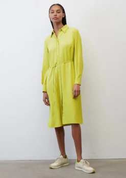 Marc O'Polo Shirt Dress In A Midi Length Made Of Flowing Viscose 12 Marc O'Polo Shirt Dress In A Midi Length Made Of Flowing Viscose -Schlichte Eleganz 45caa197ae2cde011a3a9010f9b7eed8 scaled