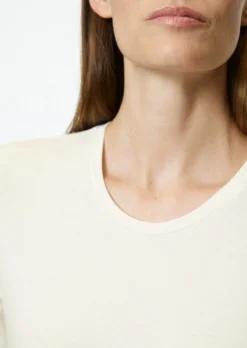 Marc O'Polo Long Sleeve Top, Regular Fit Made From OCS Blended TENCEL™ Lyocell -Schlichte Eleganz 45cfd3d49fdf0ea3dbfbc0bd6f7cb163 scaled