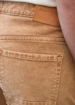 Marc O'Polo Tapered OSBY Jeans Made From An Organic Cotton Blend -Schlichte Eleganz 478f57203f61d31fedc92bf877bee75a scaled