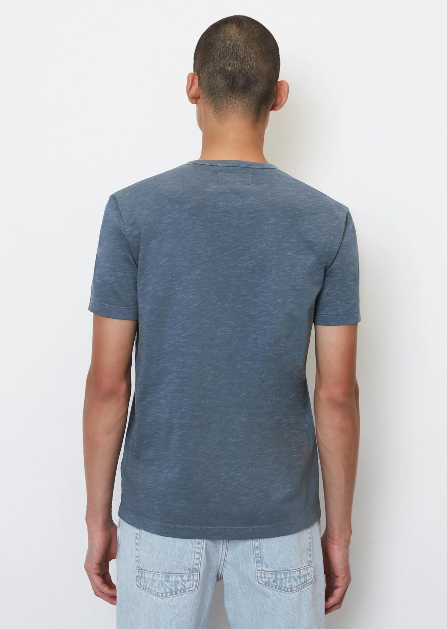 Marc O'Polo Henley T-shirt Shaped In Soft Slub Jersey Fabric 3 Marc O'Polo Henley T-shirt Shaped In Soft Slub Jersey Fabric – Bild 3