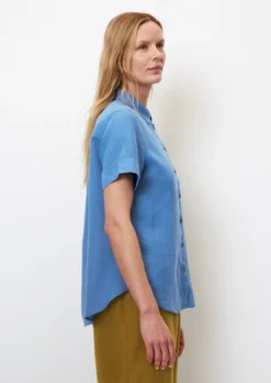 Marc O'Polo Short Sleeve Blouse In A Mix Of Materials -Schlichte Eleganz 4daa2df13c468d21ac6ed03142228065 scaled