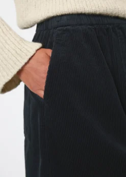 Marc O'Polo Corduroy Mini Skirt A-line Made Of Organic Cotton -Schlichte Eleganz 4db84862d6617ce731ad078abc59e121 scaled