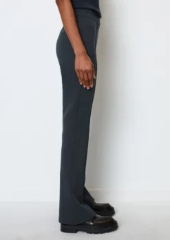 Marc O'Polo Flared Jersey Slim Trousers In A Soft Interlock Fabric 14 Marc O'Polo Flared Jersey Slim Trousers In A Soft Interlock Fabric -Schlichte Eleganz 4f29e00e4a93f0fb5a987d066391aa4e scaled