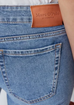 Marc O'Polo ALBY Straight Jeans Made Of Organic Stretch Cotton Fabric -Schlichte Eleganz 4fd7bc5600fc3bafcd105580b9fbd27b scaled