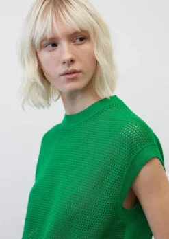 Marc O'Polo Openwork Sleeveless Knitted Jumper Made Of An Organic Cotton And Linen Blend -Schlichte Eleganz 547c23e520a29973b4830315e5b72608 scaled