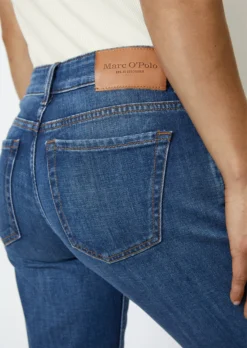 Marc O'Polo ALBY Straight Jeans With A Regular-rise Waist -Schlichte Eleganz 57745330476490c123553d1ebfc11725 scaled