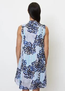 Marc O'Polo Sleeveless Mini Dress With A Floral Print Made Of Crisp Cotton Voile 11 Marc O'Polo Sleeveless Mini Dress With A Floral Print Made Of Crisp Cotton Voile -Schlichte Eleganz 5b6c84e6e8b7b734a816900ab3037c11 scaled
