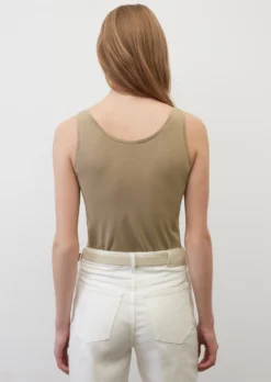 Marc O'Polo Sleeveless Top, Slim Fit Made Of Stretchy Organic Cotton Jersey -Schlichte Eleganz 5cf1544e2d7327d343f72215d714c2c1 scaled