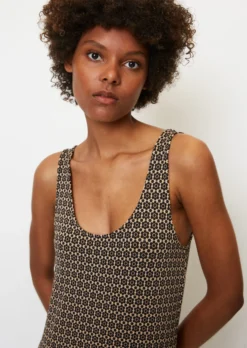 Marc O'Polo Sleeveless Jersey Dress With An All-over Print Made Of Stretchy Viscose Fabric 13 Marc O'Polo Sleeveless Jersey Dress With An All-over Print Made Of Stretchy Viscose Fabric -Schlichte Eleganz 5dcf099529c8c33a0dc81909817be929 scaled