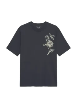 Marc O'Polo T-shirt Regular With Floral Chest Print 16 Marc O'Polo T-shirt Regular With Floral Chest Print -Schlichte Eleganz 5ef50b53f6d66f7cb28a6341995d8718 scaled