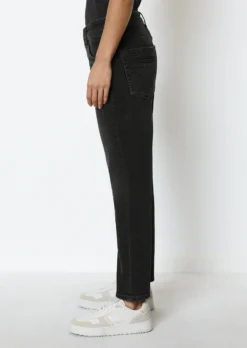 Marc O'Polo Boyfriend Jeans Model THEDA Cropped Made From Organic Cotton-Lyocell-Stretch -Schlichte Eleganz 66a8682413f2eba8c013afbd54e28ad8 scaled